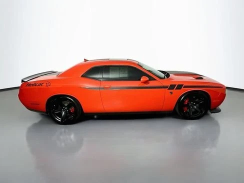 2017 Dodge Challenger SRT Hellcat 3rd Gen - Image 4 of 16