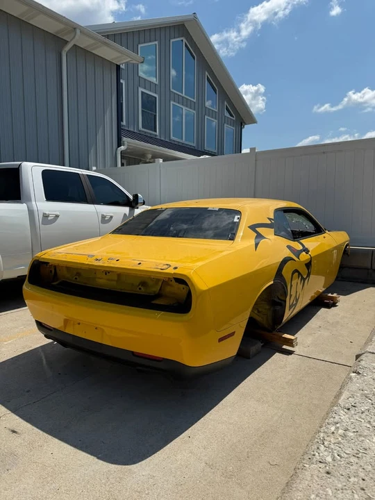 2017 Dodge Challenger SRT Hellcat 3rd Gen - Image 4 of 20