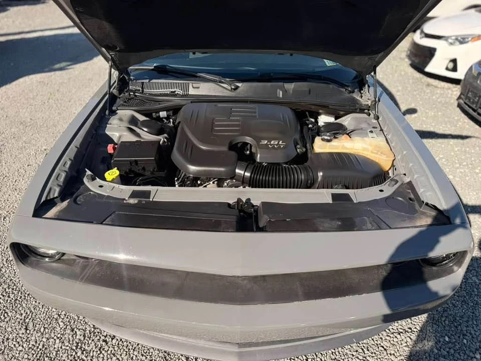 2017 Dodge Challenger SRT Hellcat 3rd Gen - Image 7 of 8