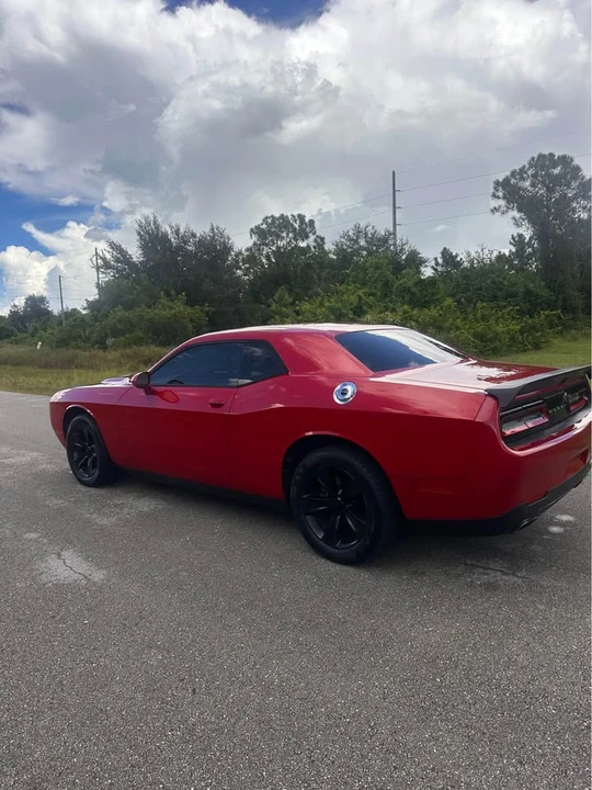 2017 Dodge Challenger SRT Hellcat 3rd Gen - Image 8 of 16