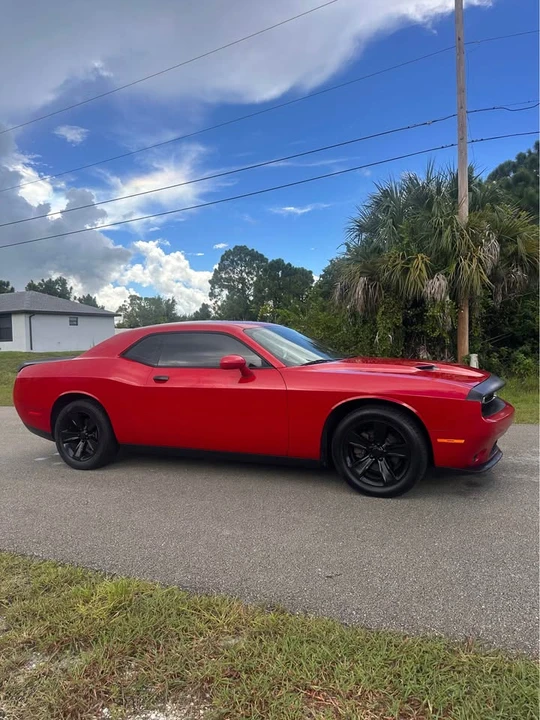 2017 Dodge Challenger SRT Hellcat 3rd Gen - Image 9 of 16