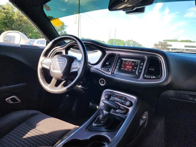 2017 Dodge Challenger 3rd Gen - Image 11 of 19