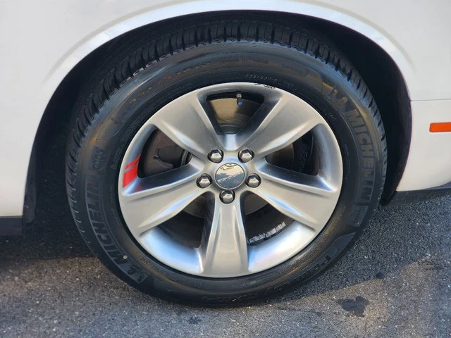 2017 Dodge Challenger 3rd Gen - Image 8 of 19