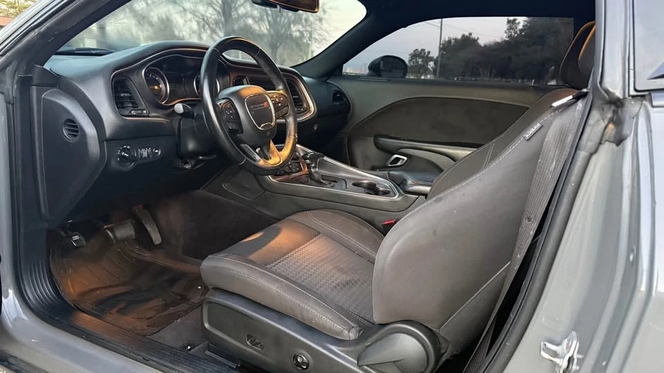 2017 Dodge Challenger 3rd Gen - Image 11 of 14