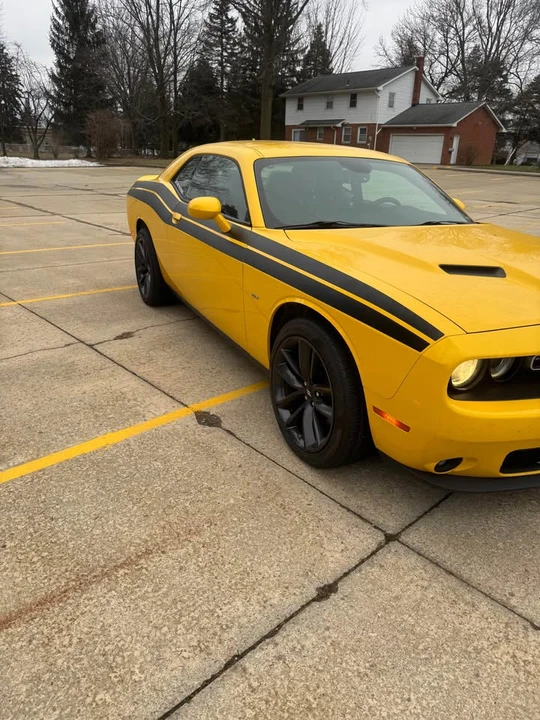 2017 Dodge Challenger 3rd Gen - Image 3 of 5