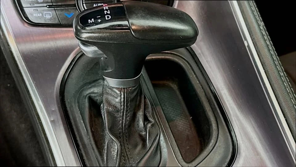 2017 Dodge Challenger 3rd Gen - Image 14 of 20