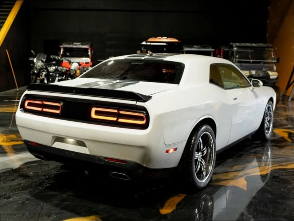 2017 Dodge Challenger 3rd Gen - Image 10 of 20