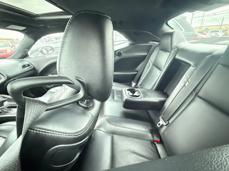 2017 Dodge Challenger 3rd Gen - Image 6 of 6