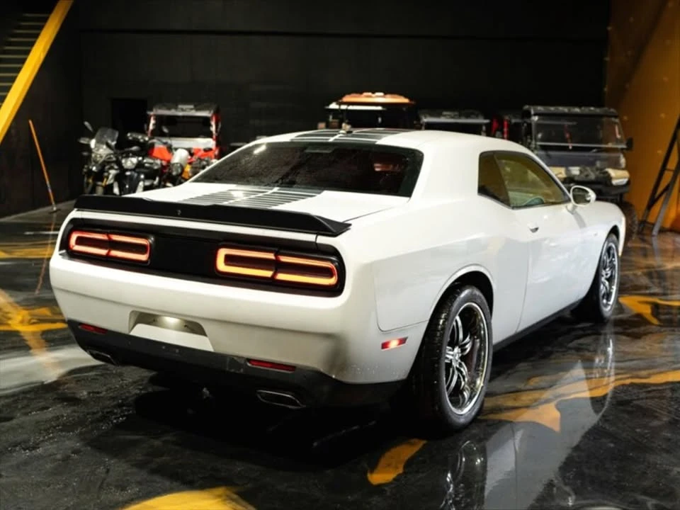 2017 Dodge Challenger 3rd Gen - Image 10 of 20