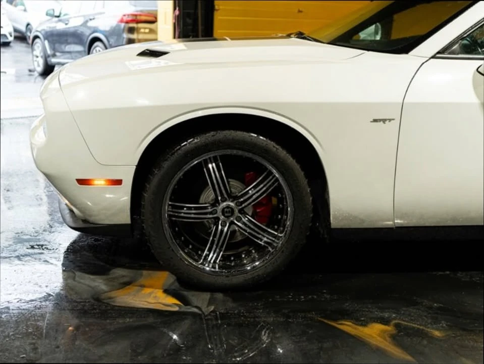 2017 Dodge Challenger 3rd Gen - Image 16 of 20