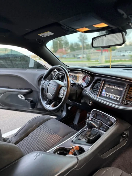 2017 Dodge Challenger 3rd Gen - Image 9 of 13