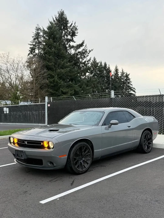 2017 Dodge Challenger 3rd Gen - Image 2 of 13