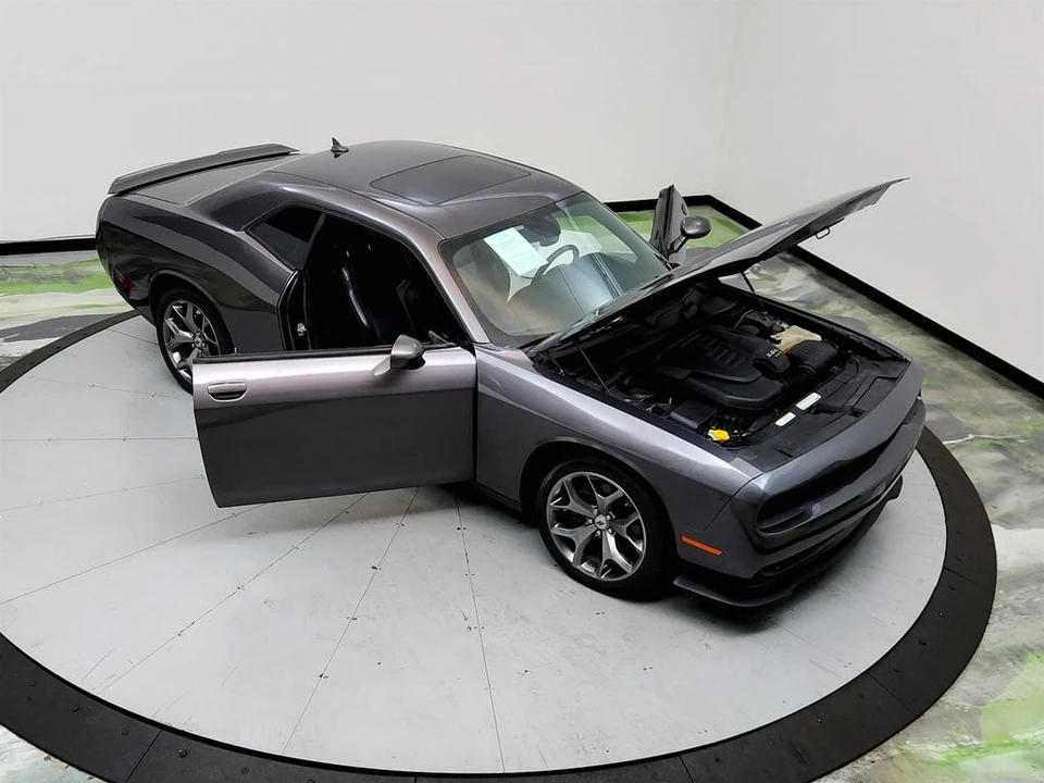 2017 Dodge Challenger 3rd Gen - Image 18 of 31