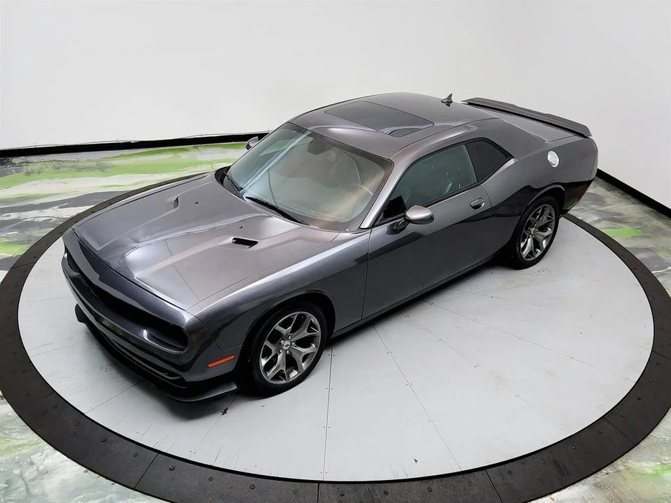 2017 Dodge Challenger 3rd Gen - Image 13 of 31