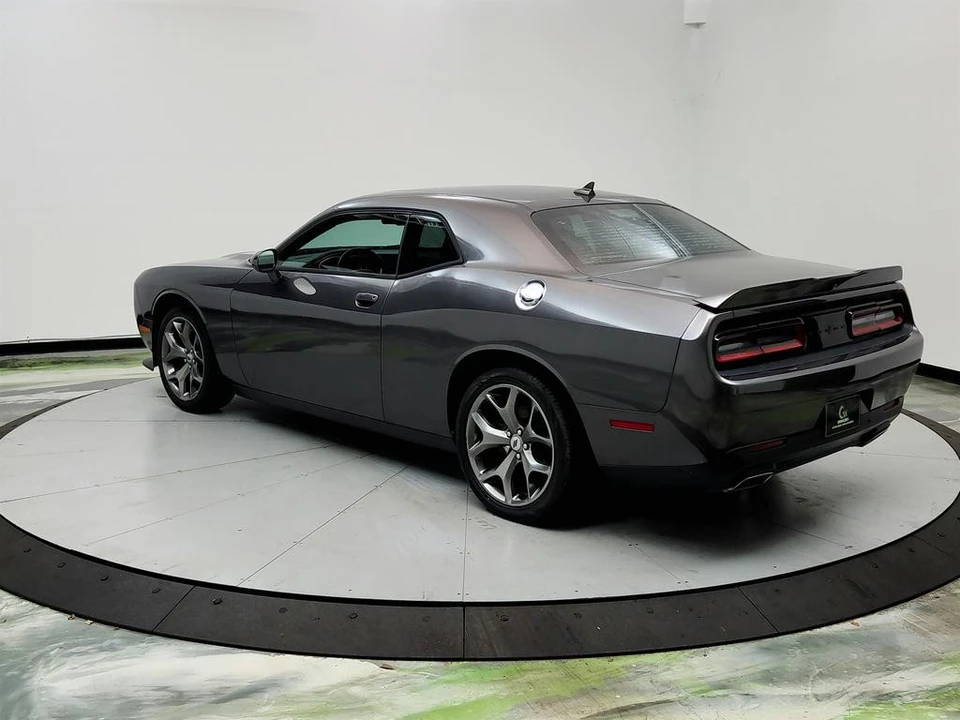 2017 Dodge Challenger 3rd Gen - Image 7 of 21