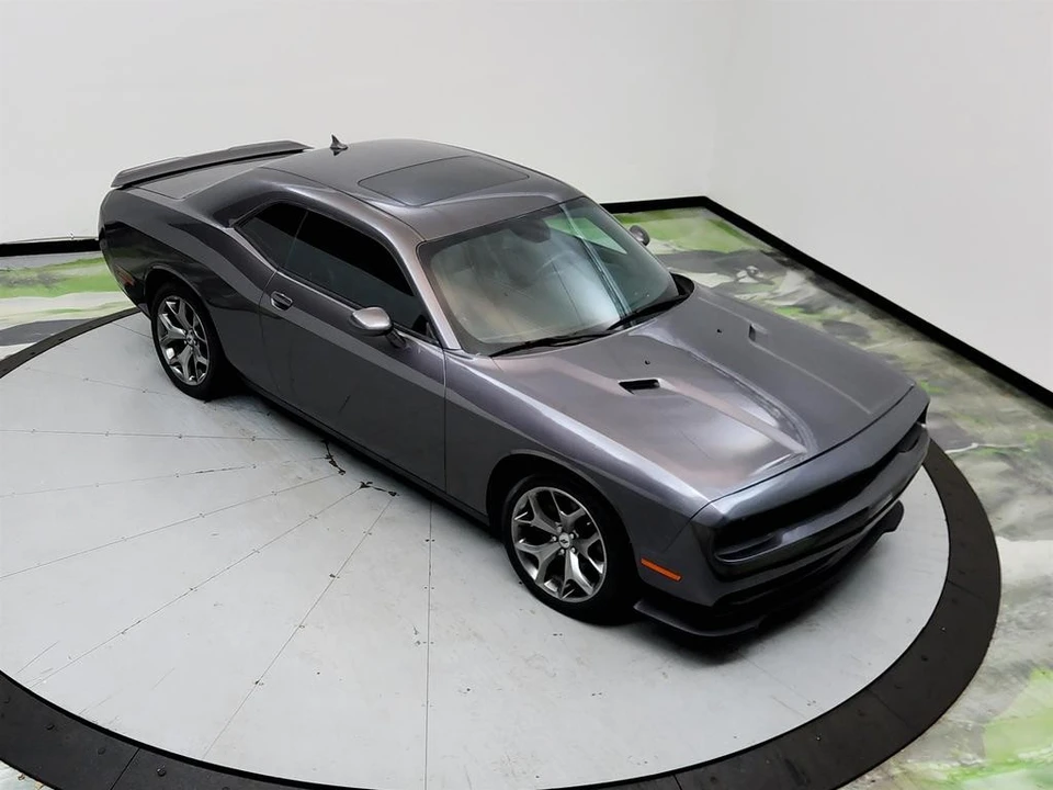 2017 Dodge Challenger 3rd Gen - Image 14 of 31