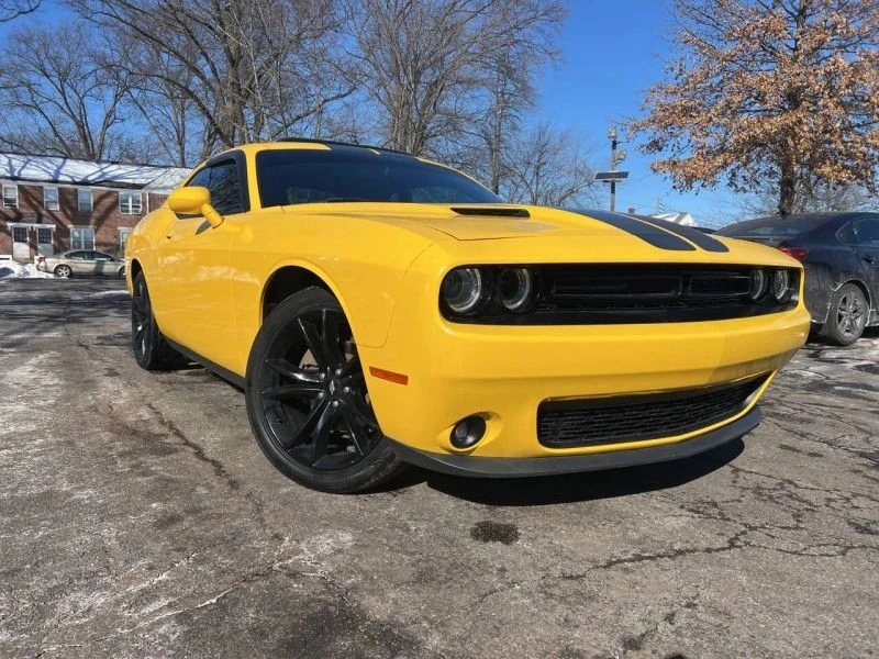 2017 Dodge Challenger 3rd Gen - Image 5 of 12