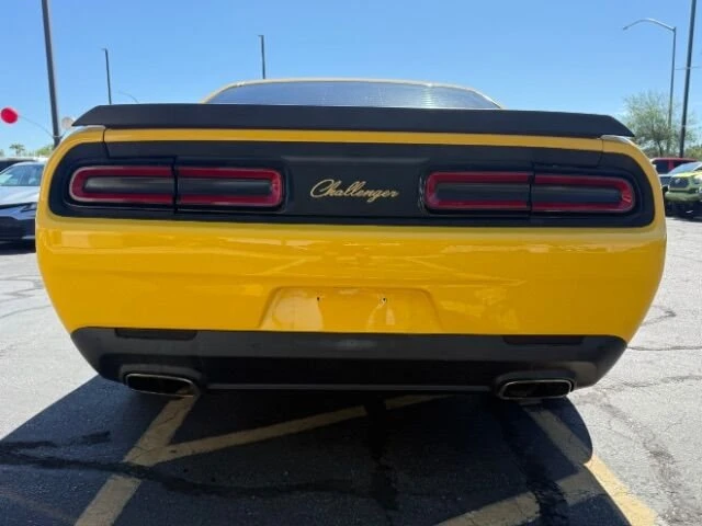 2017 Dodge Challenger 3rd Gen - Image 4 of 16