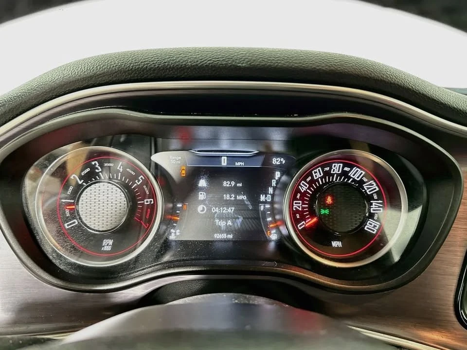 2017 Dodge Challenger 3rd Gen - Image 15 of 20