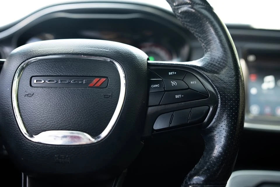 2017 Dodge Challenger 3rd Gen - Image 15 of 20