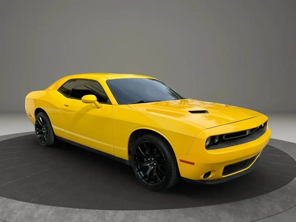2017 Dodge Challenger 3rd Gen - Image 2 of 8