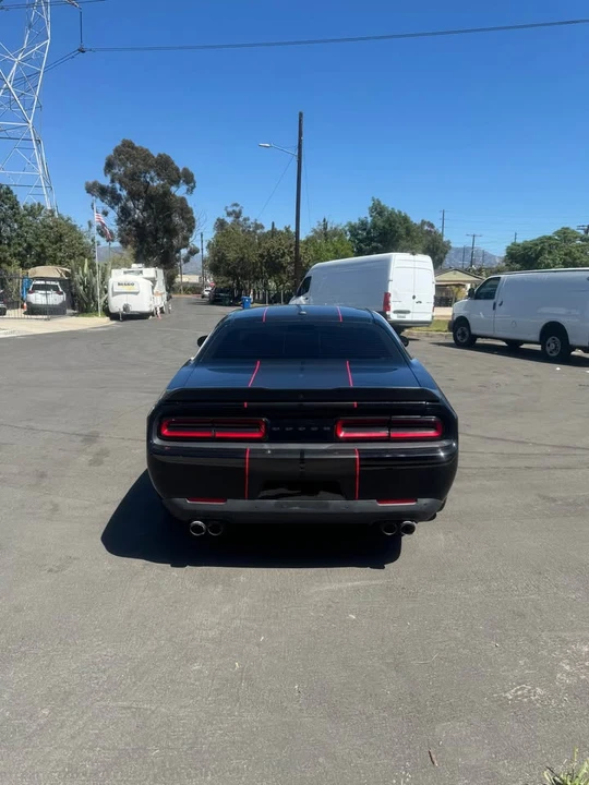 2017 Dodge Challenger 3rd Gen - Image 6 of 15