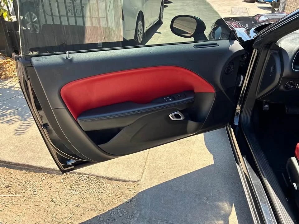 2017 Dodge Challenger 3rd Gen - Image 9 of 15