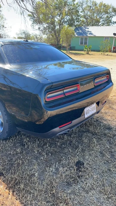 2017 Dodge Challenger 3rd Gen - Image 2 of 8