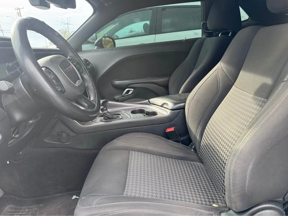 2017 Dodge Challenger 3rd Gen - Image 3 of 7