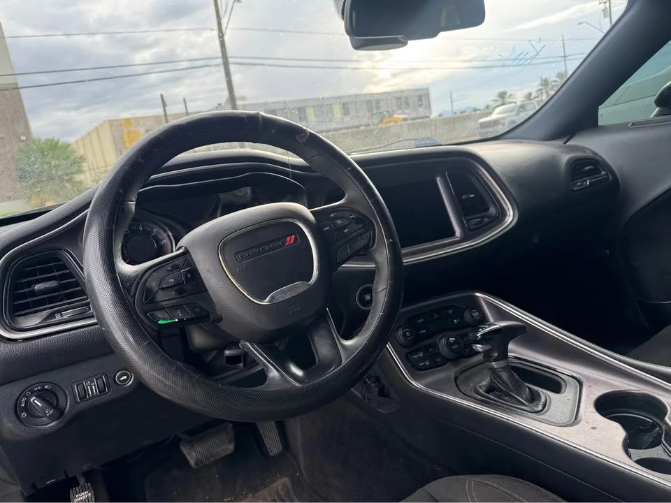 2017 Dodge Challenger 3rd Gen - Image 4 of 7