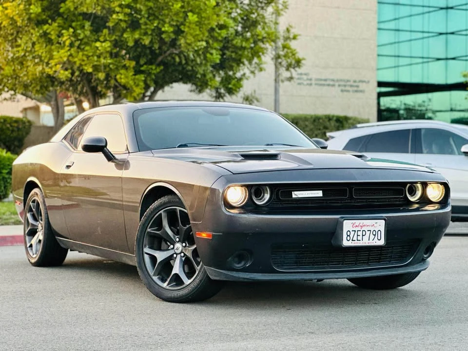 2017 Dodge Challenger 3rd Gen - Image 5 of 20