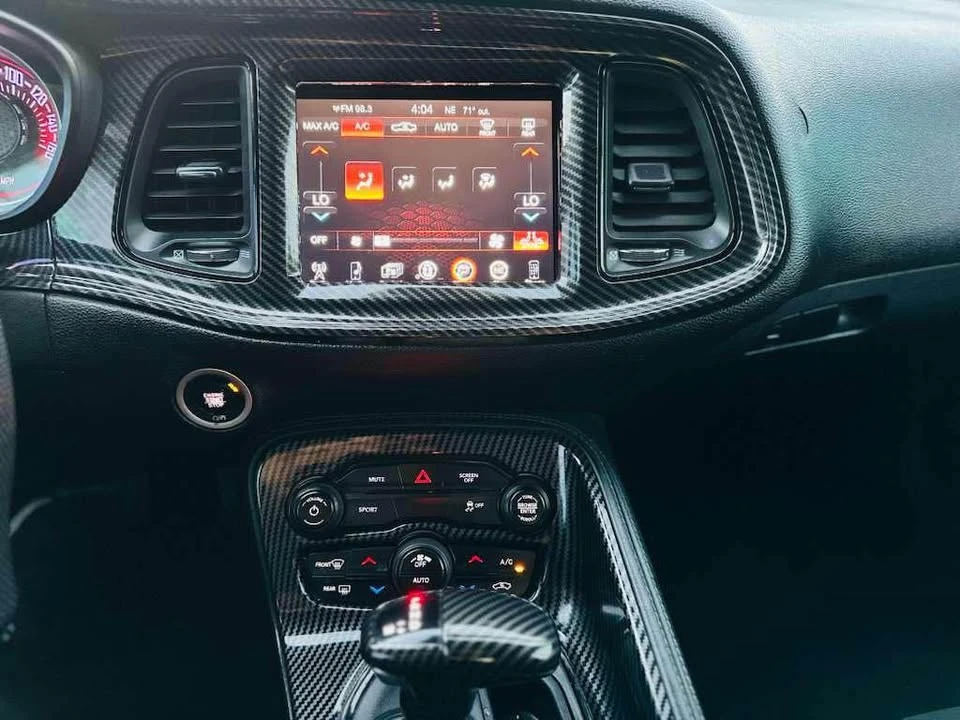 2017 Dodge Challenger 3rd Gen - Image 17 of 20