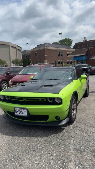 2017 Dodge Challenger 3rd Gen - Image 15 of 20