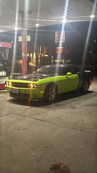 2017 Dodge Challenger 3rd Gen - Image 8 of 20