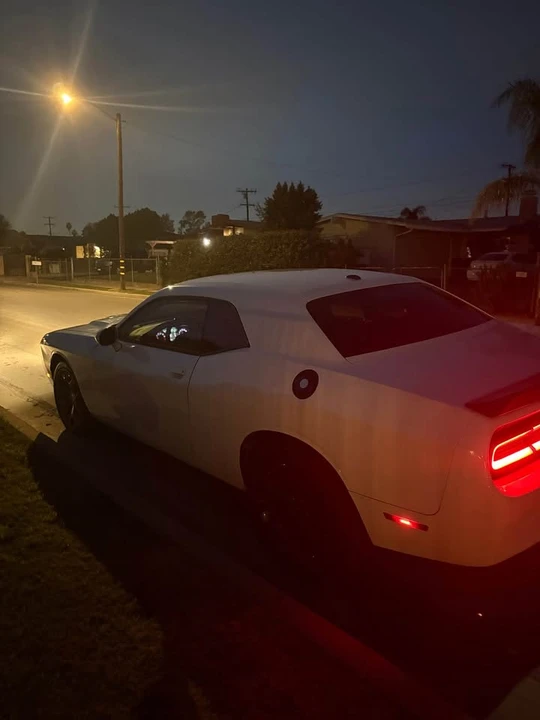 2017 Dodge Challenger 3rd Gen - Image 4 of 9