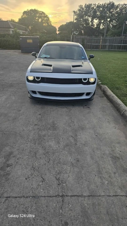 2017 Dodge Challenger 3rd Gen - Image 4 of 16