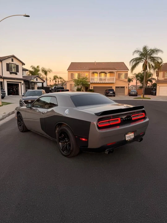 2017 Dodge Challenger 3rd Gen - Image 10 of 10