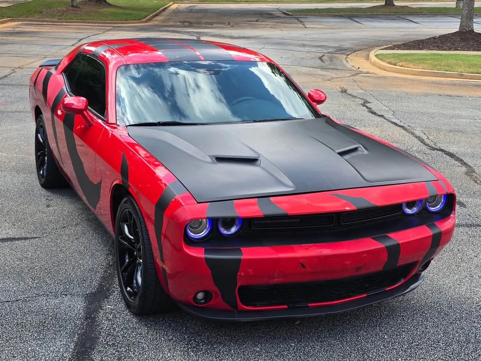 2017 Dodge Challenger 3rd Gen - Image 9 of 10