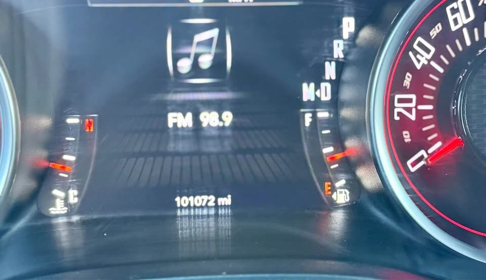 2017 Dodge Challenger 3rd Gen - Image 19 of 20