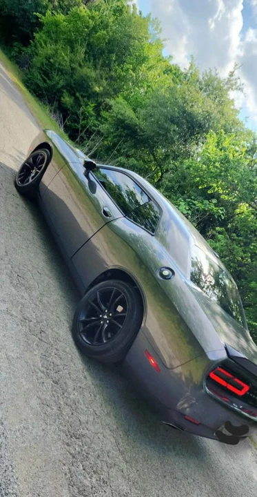 2017 Dodge Challenger 3rd Gen - Image 5 of 12