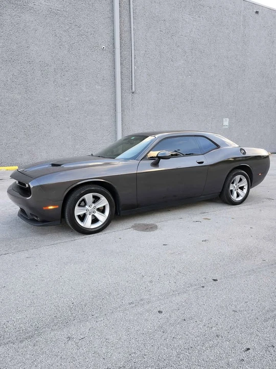 2017 Dodge Challenger 3rd Gen - Image 5 of 11