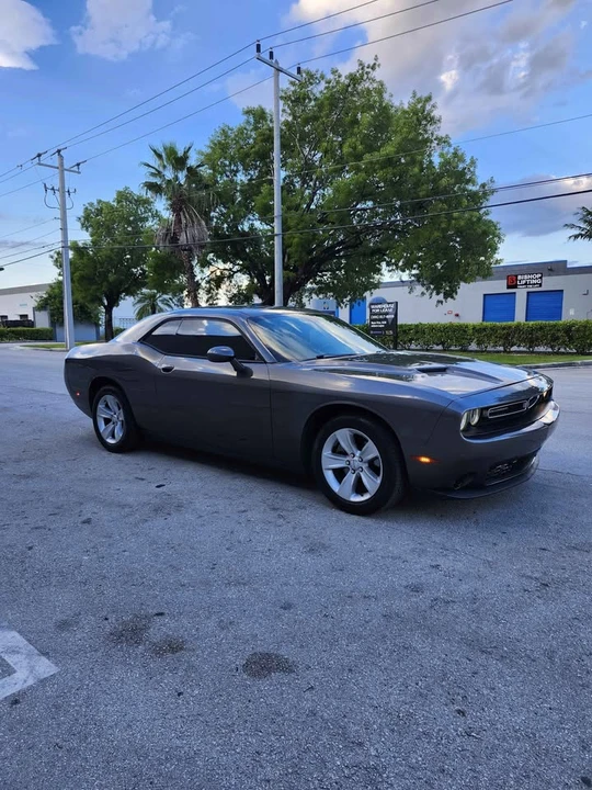 2017 Dodge Challenger 3rd Gen - Image 4 of 11