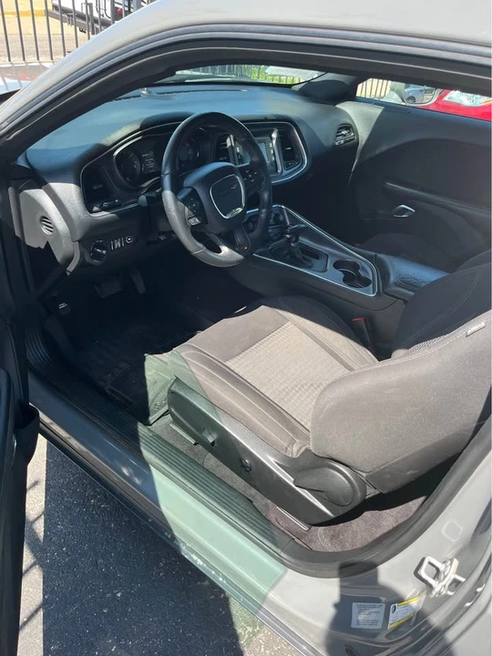 2017 Dodge Challenger 3rd Gen - Image 3 of 8