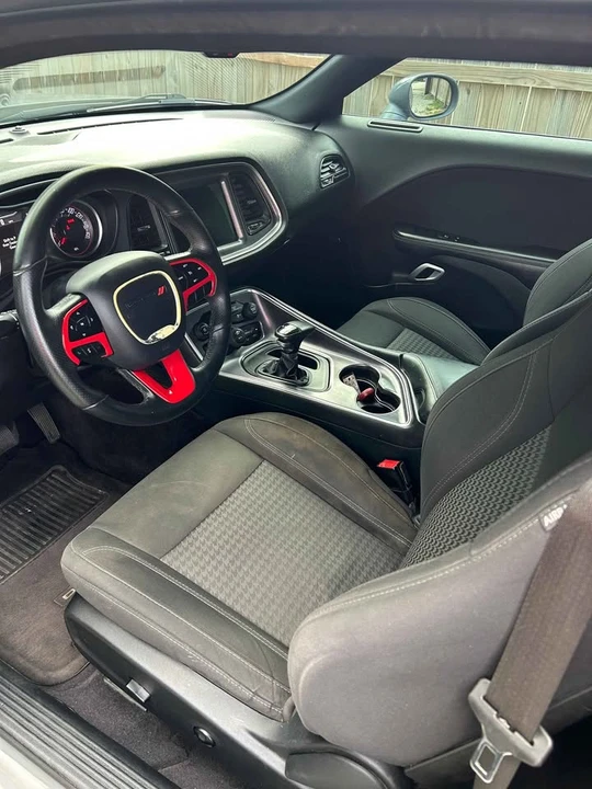 2017 Dodge Challenger 3rd Gen - Image 9 of 13