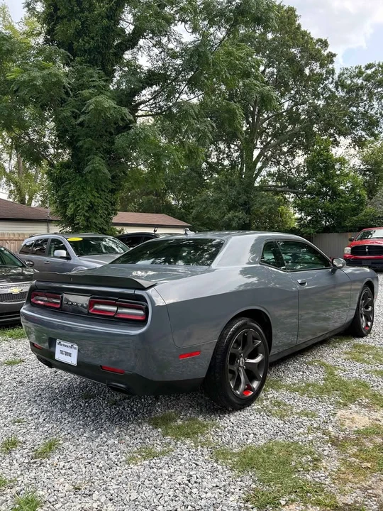 2017 Dodge Challenger 3rd Gen - Image 5 of 13