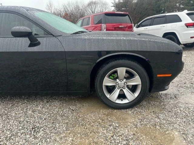 2017 Dodge Challenger 3rd Gen - Image 10 of 15