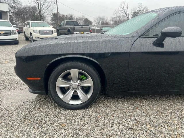 2017 Dodge Challenger 3rd Gen - Image 4 of 15