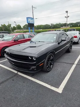 2017 Dodge Challenger SXT