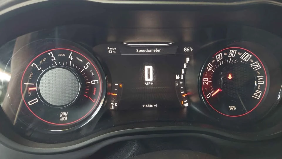 2017 Dodge Challenger 3rd Gen - Image 11 of 17