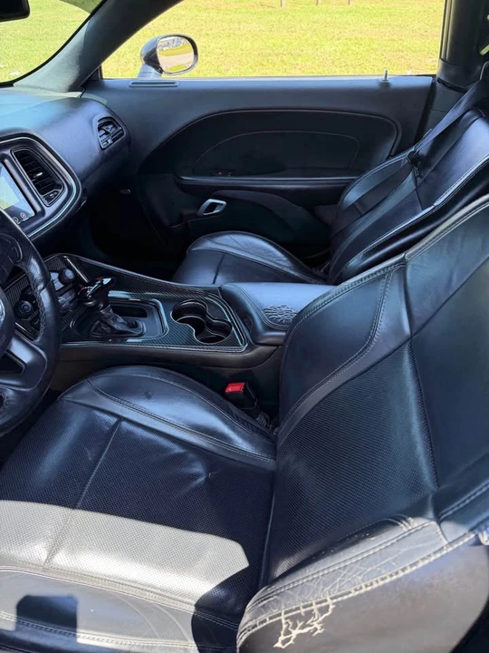 2017 Dodge Challenger 3rd Gen - Image 4 of 8